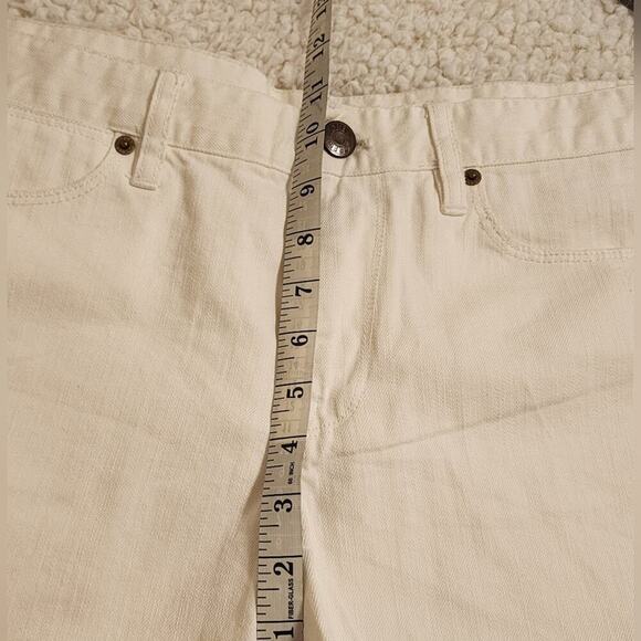 J crew raw hem slightly distressed white denim Jean shorts size 31 12 - Picture 5 of 10